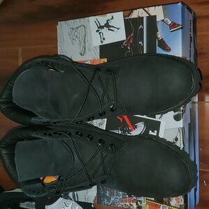 black timberland boots size 8